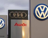 Audi и Volkswagen поменяли логотипы