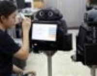 😷В Китае робот помогает в борьбе с коронавирусом
