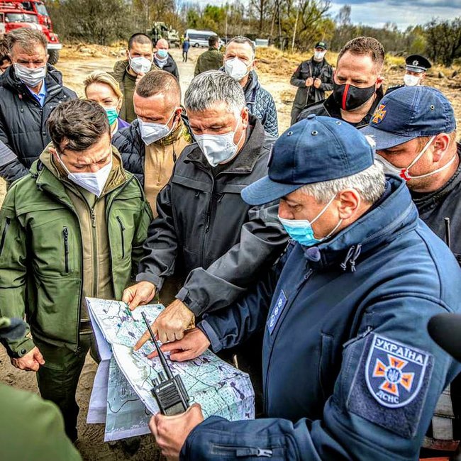 Все источники огня в Чернобыльской зоне ликвидированы. Волна пожаров сбита, - Аваков 01