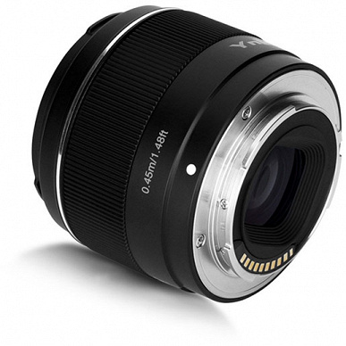 Объектив Yongnuo YN50mm F1.8S DA DSM с креплением Sony E предназначен для камер формата APS-C 